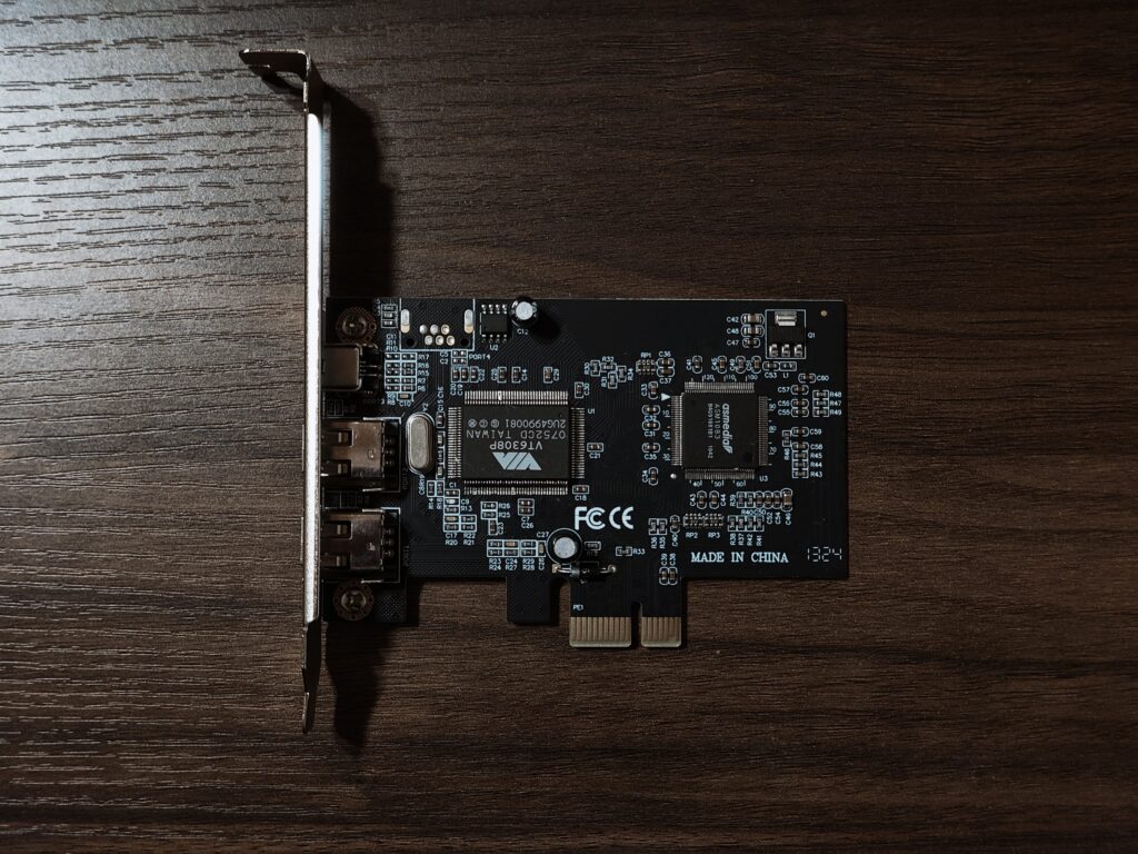 Windows11でMiniDVテープを取り込む方法 画面が真っ暗な時の対処法 5 PCIe接続IEEE1394カード基板